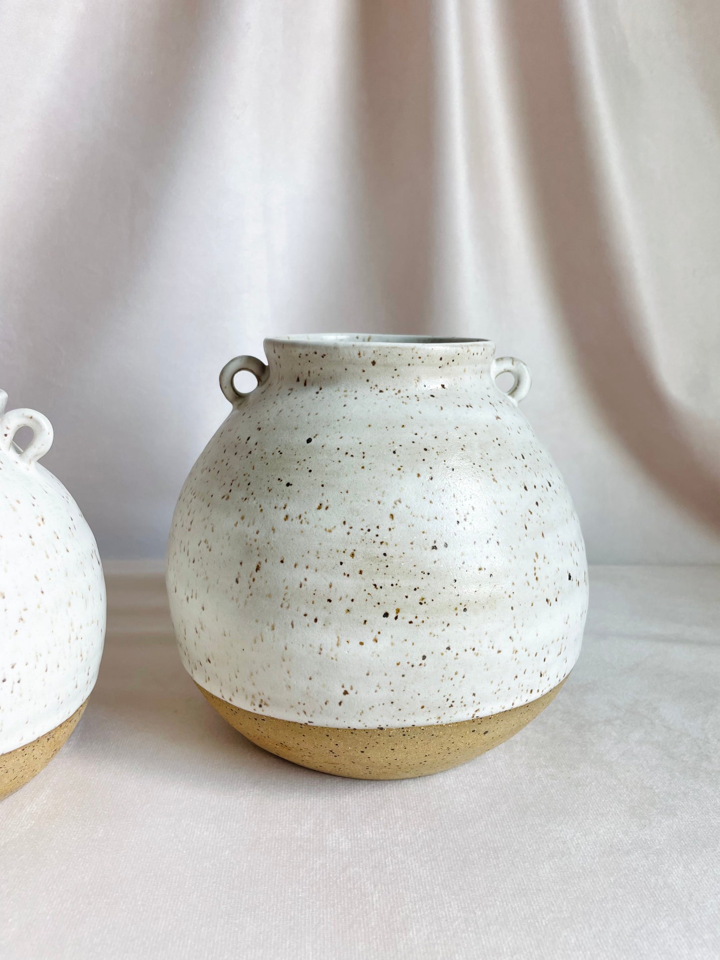 Speckled & Dipped Curved Vessel